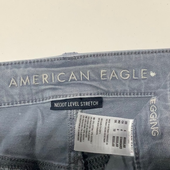American Eagle Jeans - Picture 3 of 3